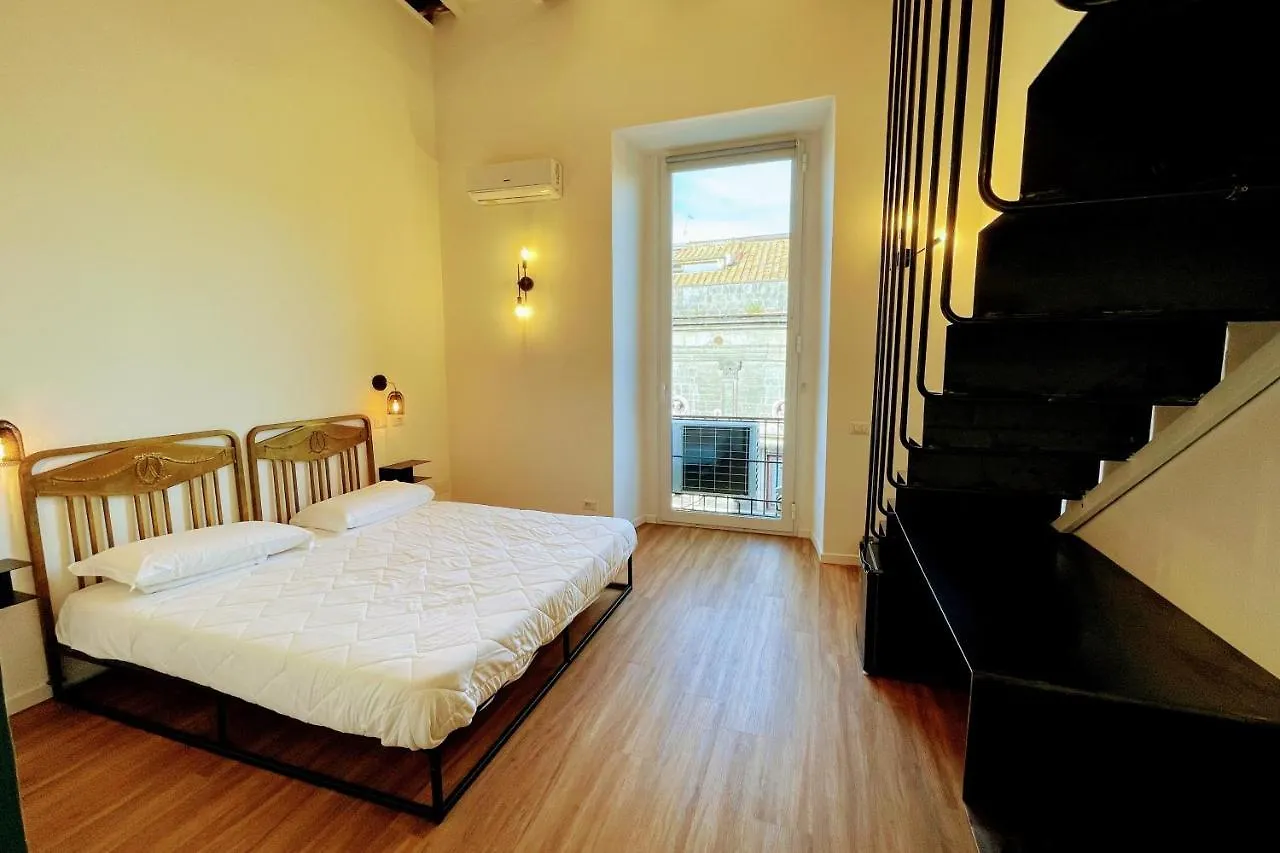 Pensión Tutt 'E Sant Luxury Rooms Nápoles