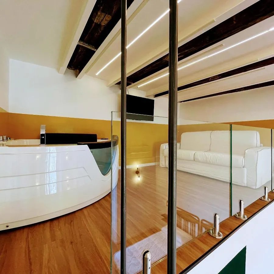 Pensjonat Tutt 'E Sant Luxury Rooms Neapol