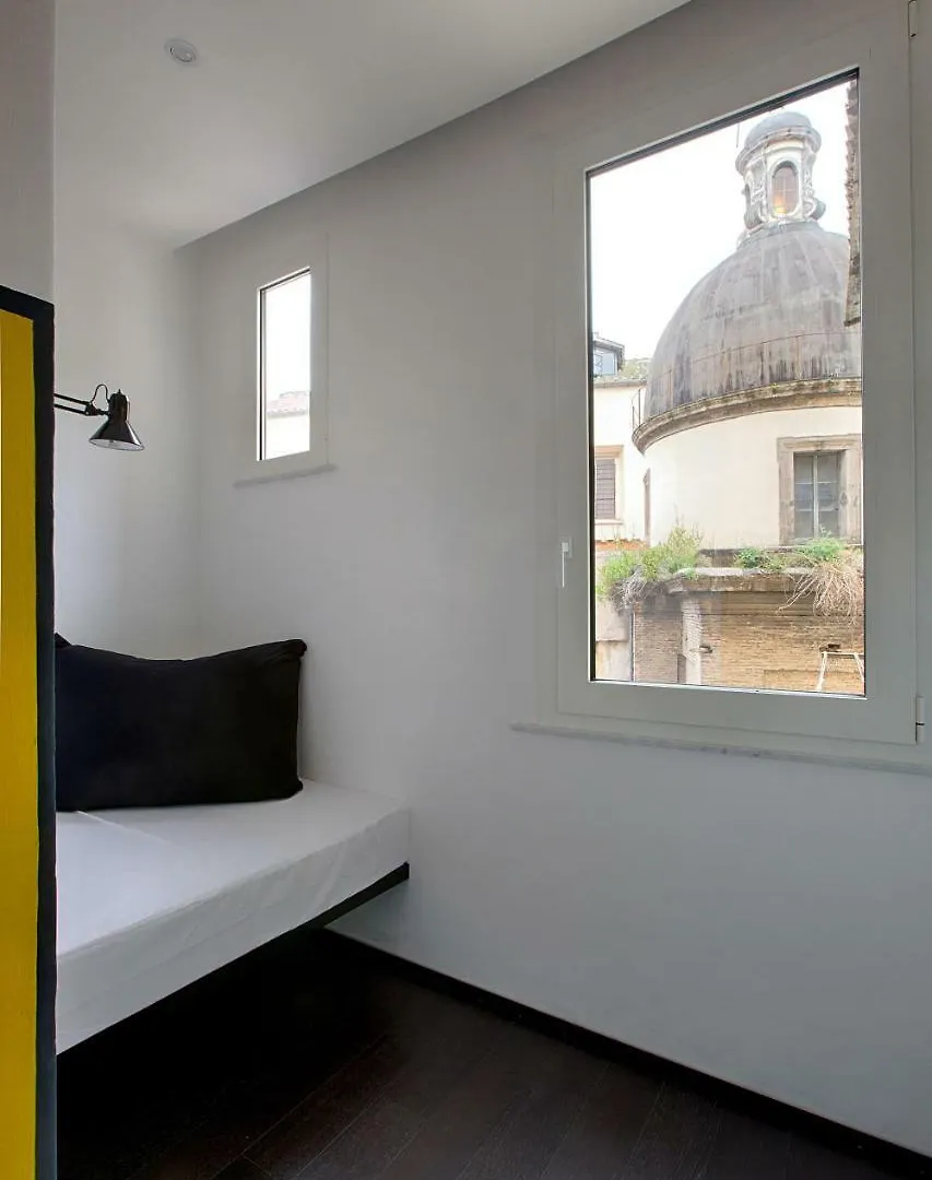 ** Pensjonat Tutt 'E Sant Luxury Rooms Neapol Włochy