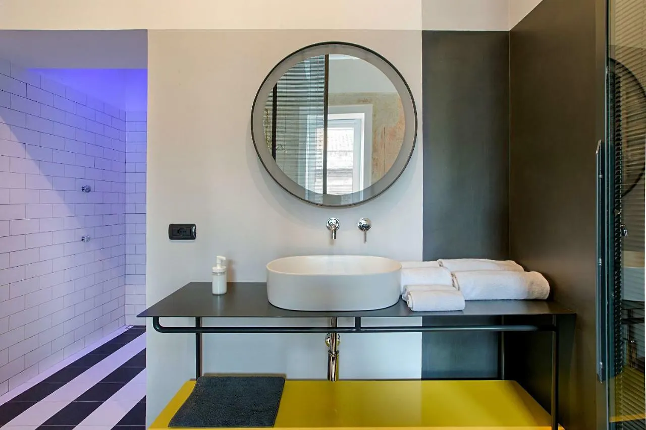 Pensión Tutt 'E Sant Luxury Rooms Nápoles