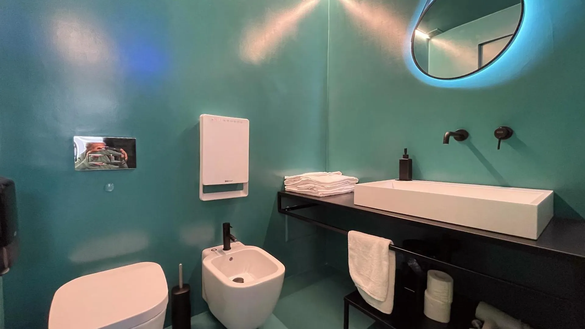 Tutt 'E Sant Luxury Rooms Naples