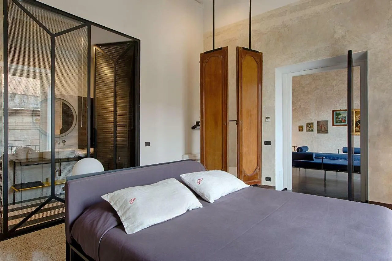 Guest house Tutt 'E Sant Luxury Rooms Naples